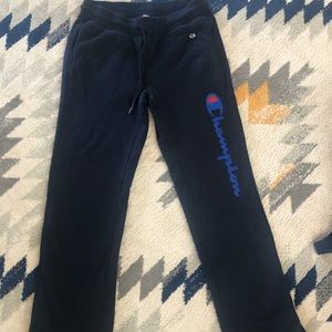 Women’s champion sweats